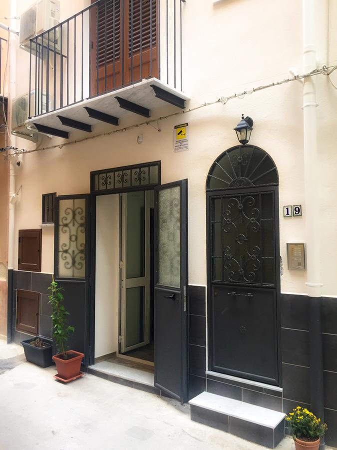 B&B Sicilia Palermo Exteriör bild